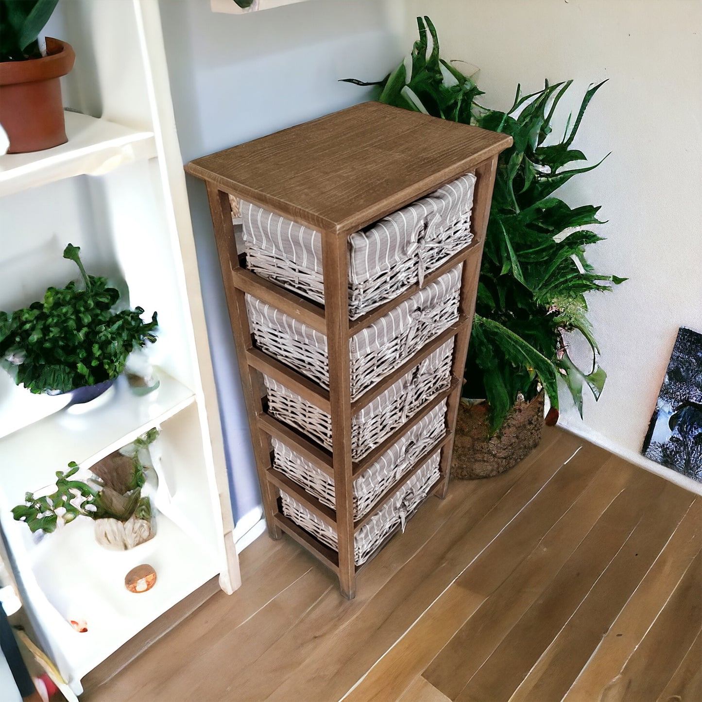 Cajonera en Madera con 5 cajones en Mimbre Marron